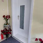 Jo-ma Apartma - Safe Parking Apartment