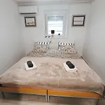 Jo-ma Apartma - Safe Parking Apartment *