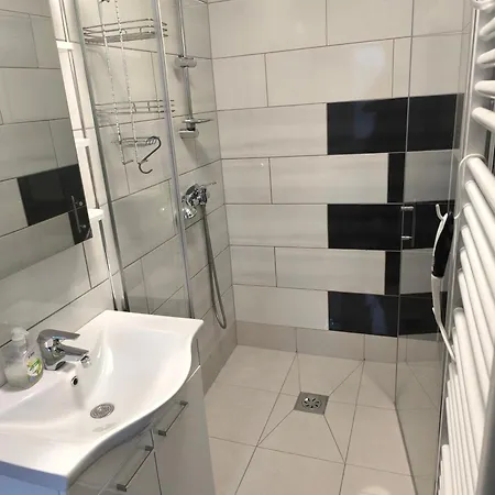 Jo-ma Apartma - Safe Parking Appartement *