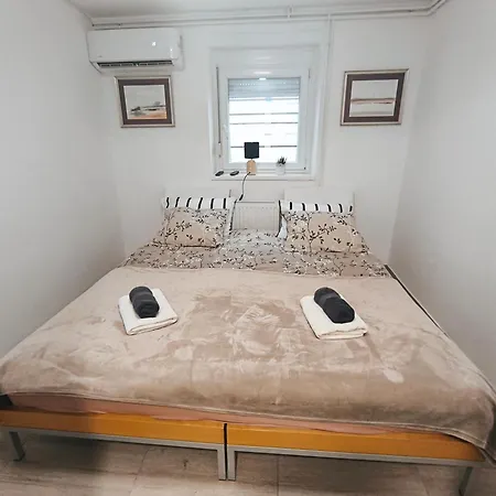 Jo-ma Apartma - Safe Parking Appartement *