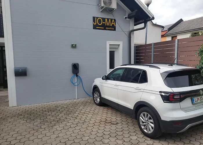 Апартаменты Jo-ma Apartma - Safe Parking Любляна